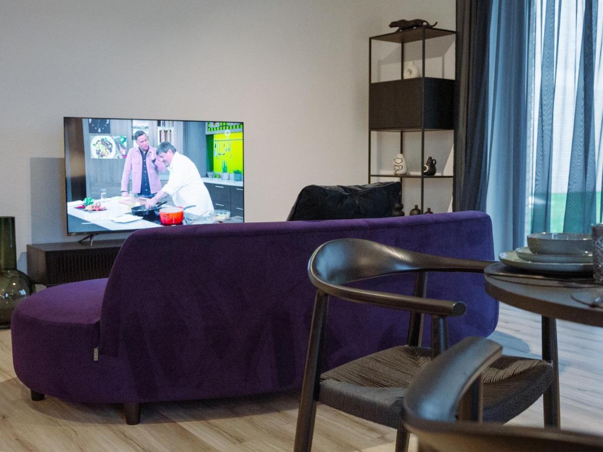 Lio Suite Deluxe Apartment Kuche Terrasse Parken Netflix Люббекке Екстер'єр фото